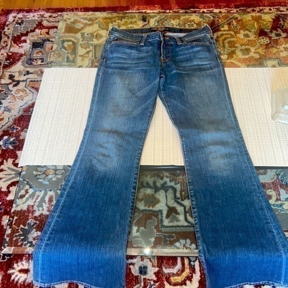 Lucky 🍀 brand size 4/27  flare,